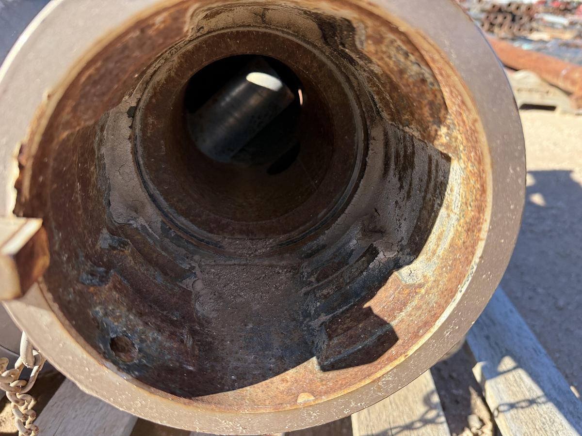 Used (3) MULTI-SIZE SINGLE PLUG CEMENT HEADS