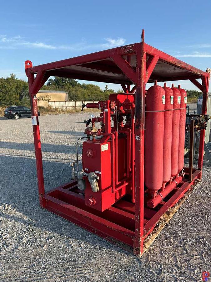 Used 2011 CAD 4-STATION 40 GAL. 3K WP ACCUMULATOR CLOSING UNIT