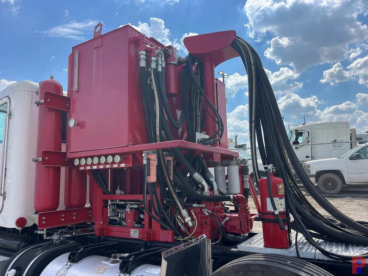 Used 2011 PETERBILT 367 TRI DRIVE 4-AXLE COIL TUBING HEAVY HAUL TRUCK