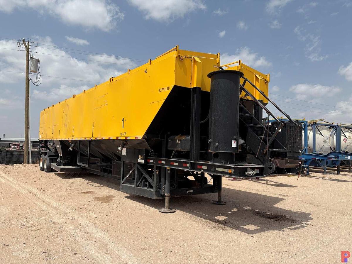 Used 2013 APPCO  FS-40 T/A SAND KING TRAILER