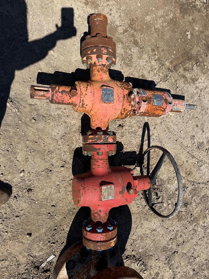 Used 7-1/16” 10M MUD CROSS W/ (4) 2-1/16” 10K WP GATE VALVES