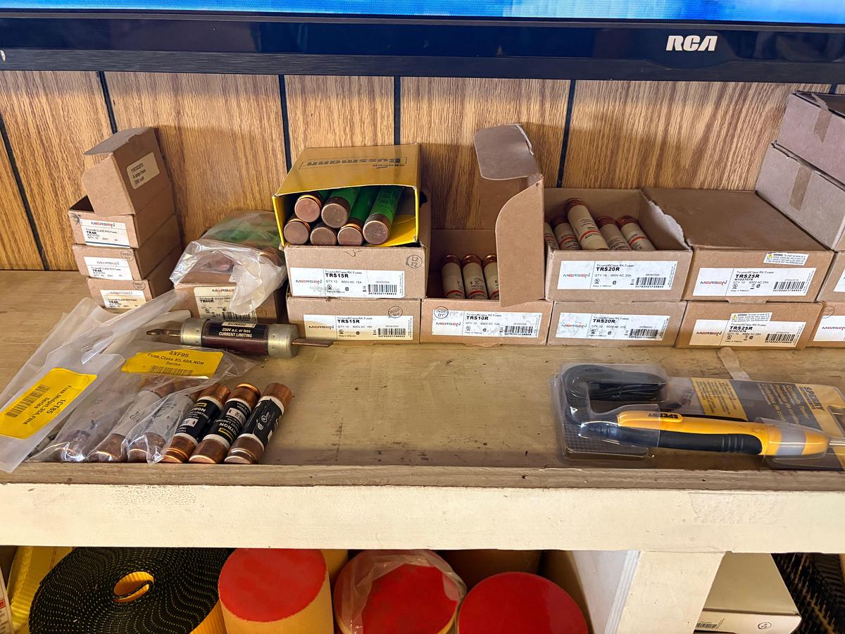 Used Contents of 12-bin shelf