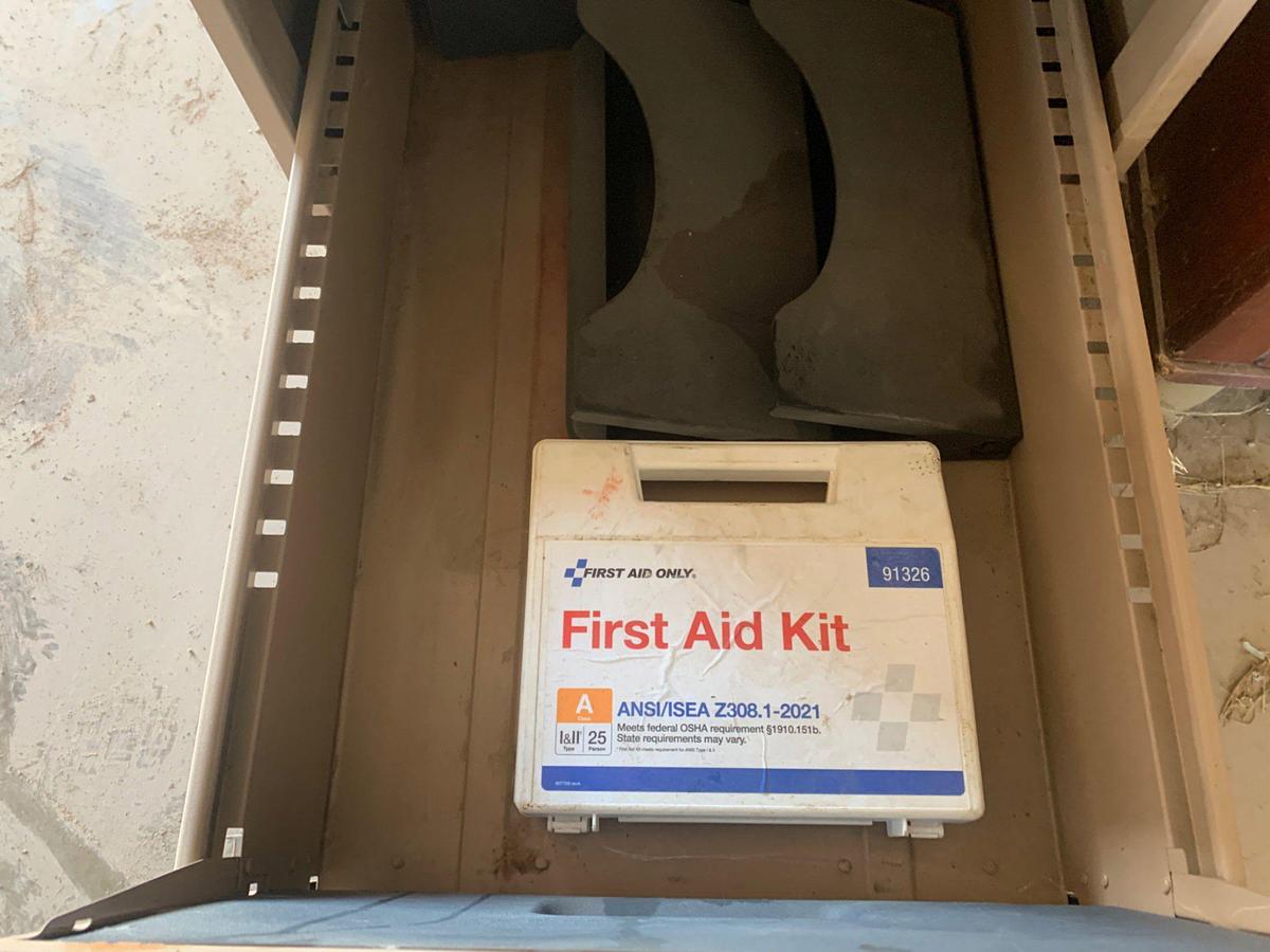 Used Anderson Hickey 4 Drawer Filing Cabinet