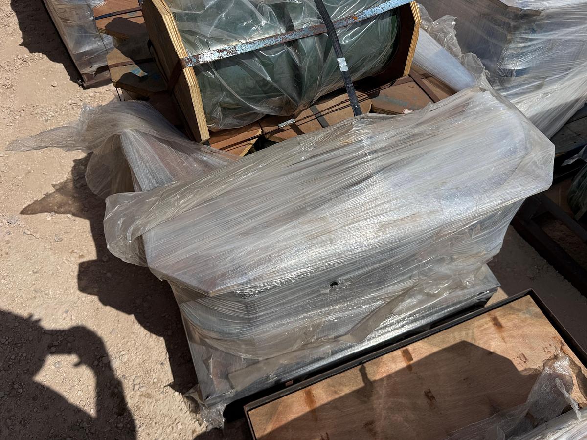 Used PALLET W/ (14) UNUSED 6-1/4” ZIRCONIA NATL 12-P-160 PUMP LINERS