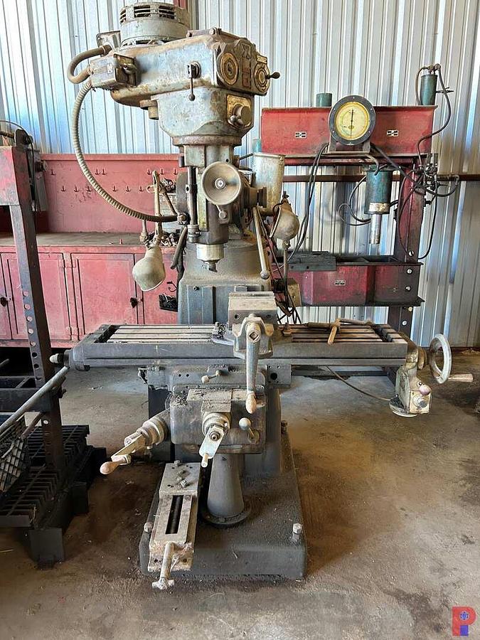 Used EX-CELL-O XLO VERTICAL MILLING MACHINE P/B 220 VOLT 3 PHASE ELECTRIC MOTOR