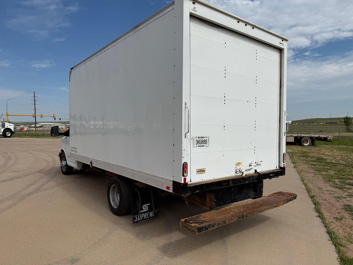 Used 2018 CHEVROLET  EXPRESS 10K WP TORQUE & TEST CARGO TRUCK