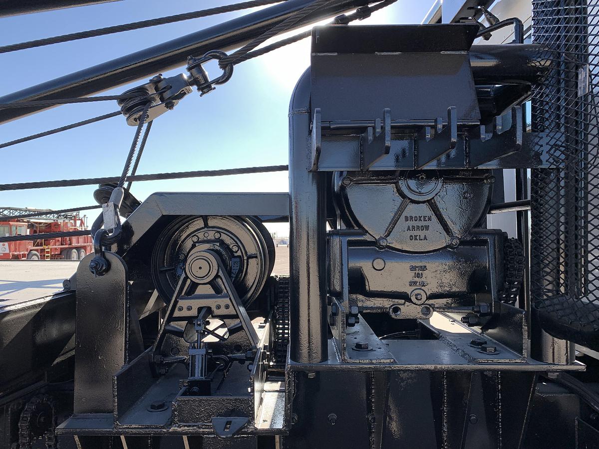 Used 2007 KENWORTH T800 T/A DAYCAB GIN POLE TRUCK