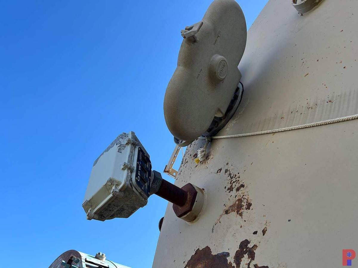 Used SKIDDED 12’DIAMETER X 20’H 400BBL VERTICAL STORAGE TANK