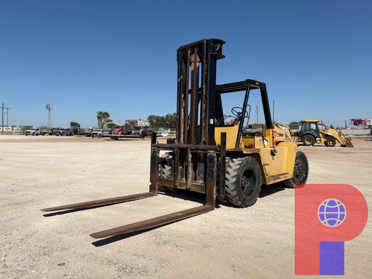 Used CATERPILLAR V225B 14,000LBS DIESEL FORKLIFT