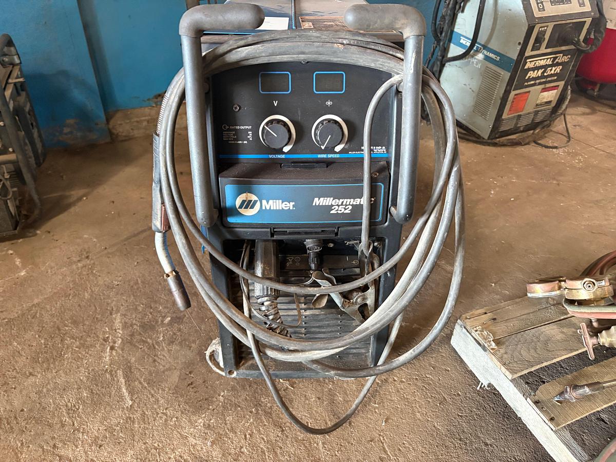 Used Miller millermatic 252 welding machine