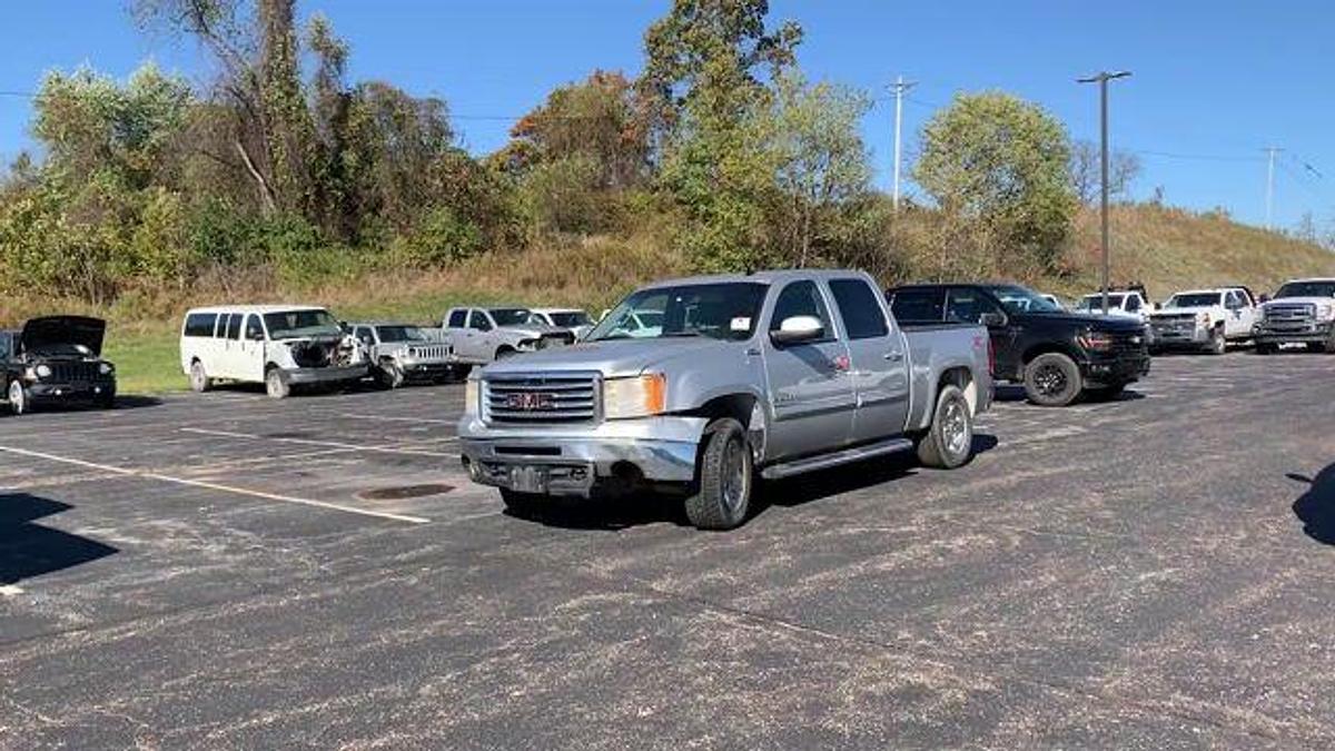 Used 2013 GMC SIERRA 1500 SLE 4X4 CREW CAB PICKUP