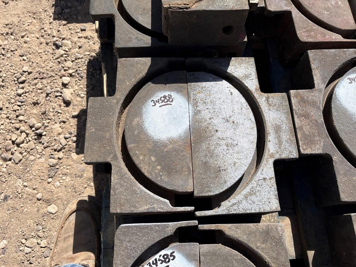 Used SET OF (2) BLIND REEDY BOP RAMS