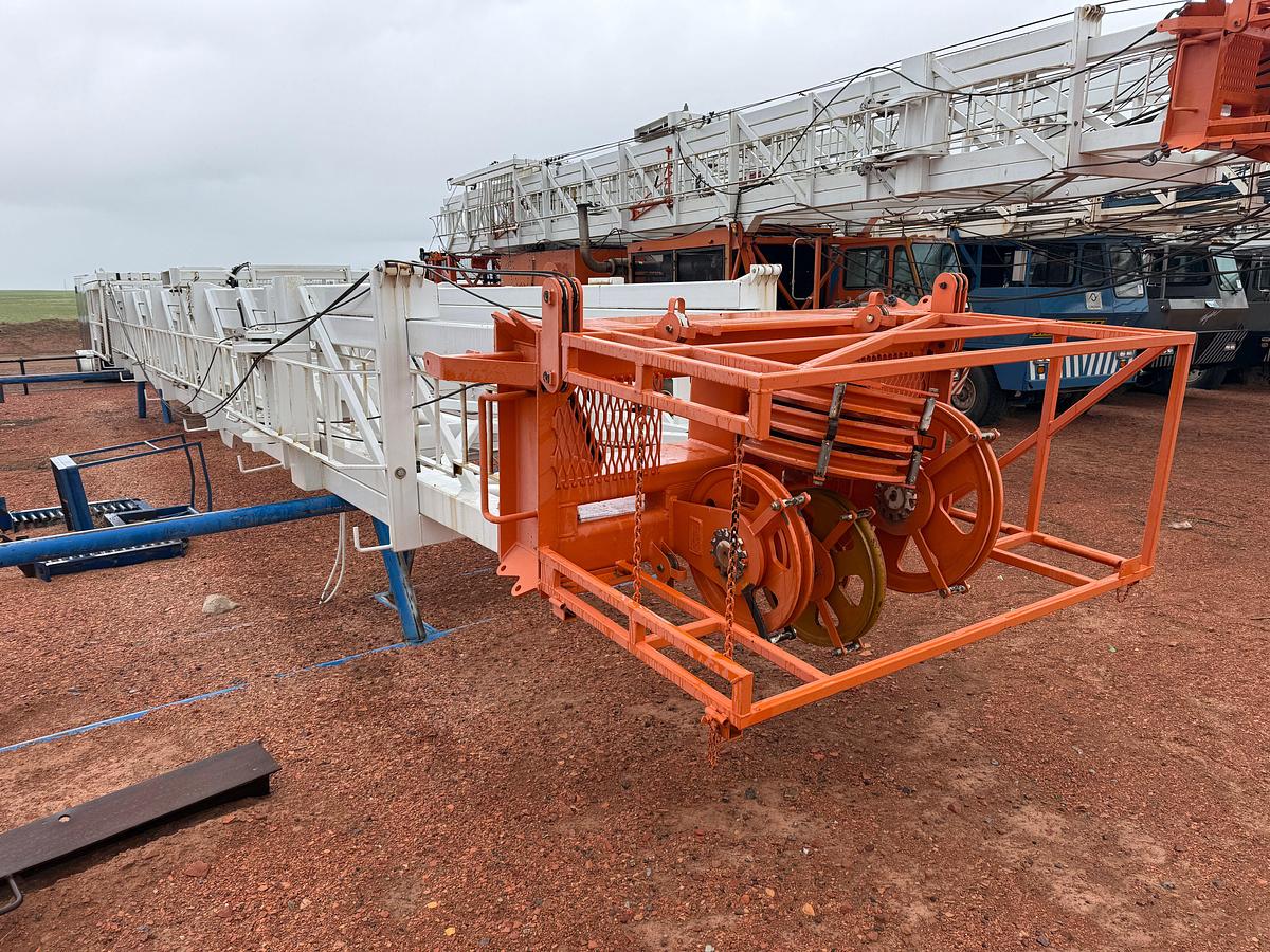 Used 104’- 250K LBS TAYLOR DERRICK