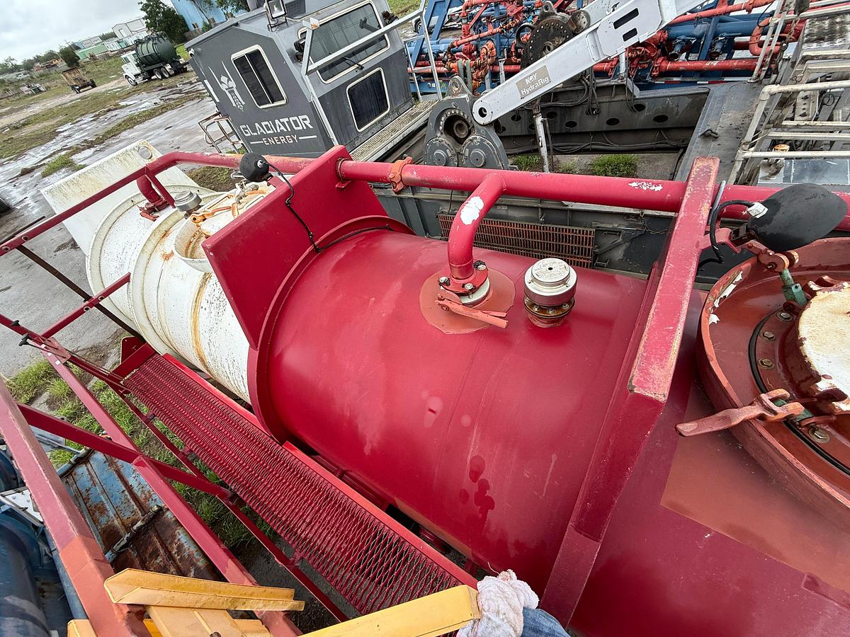 Used 2008 WORLEY WELDING WORKS 5,000 GAL 3-COMP ACID TRANSPORT TRAILER