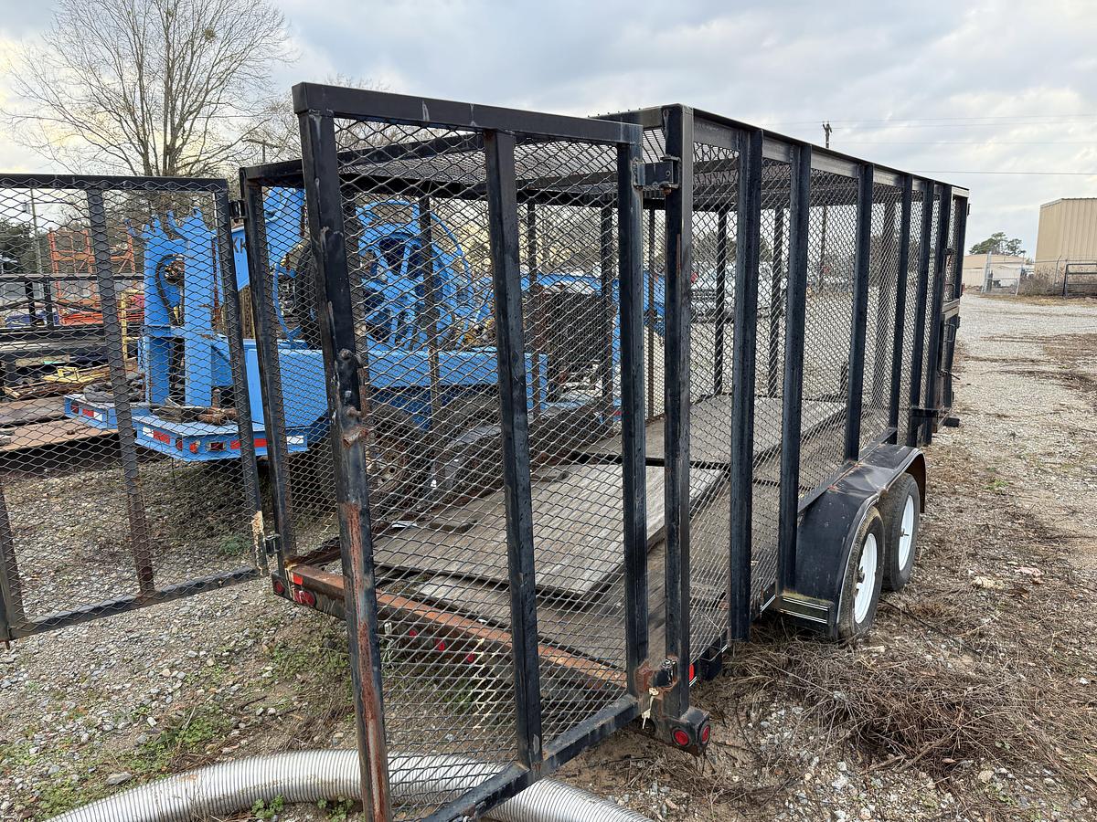 Used 2010 BIG TEX 20’ T/A TRASH TRAILER