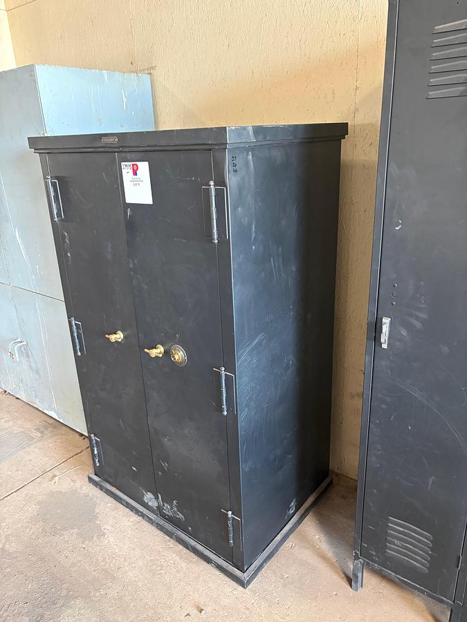 Used Safe cabinet co. 37” x 26” x 66” safe-cabinet