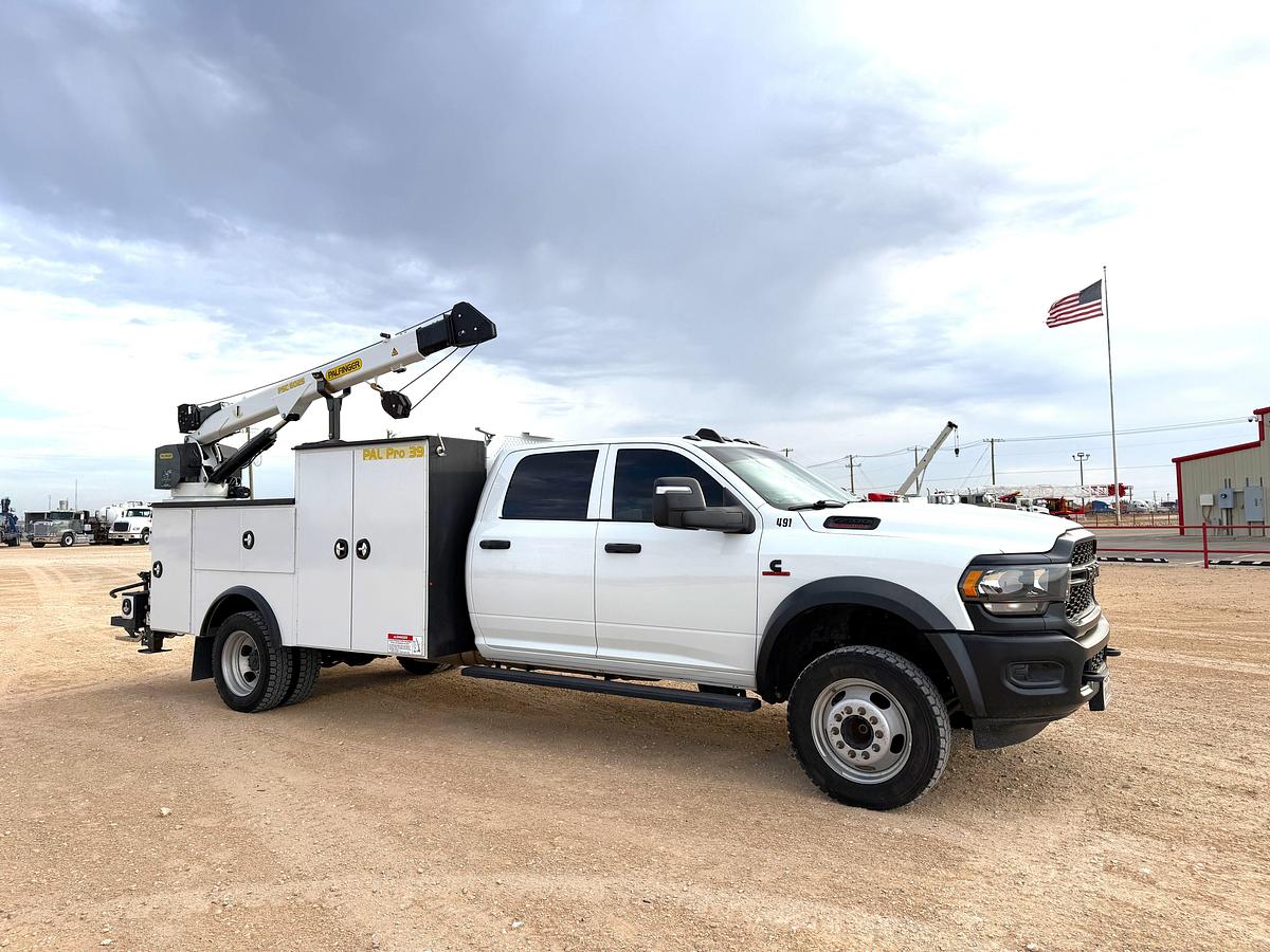 Used 2024 RAM 5500 CREW CAB MECHANICS TRUCK, 4X4