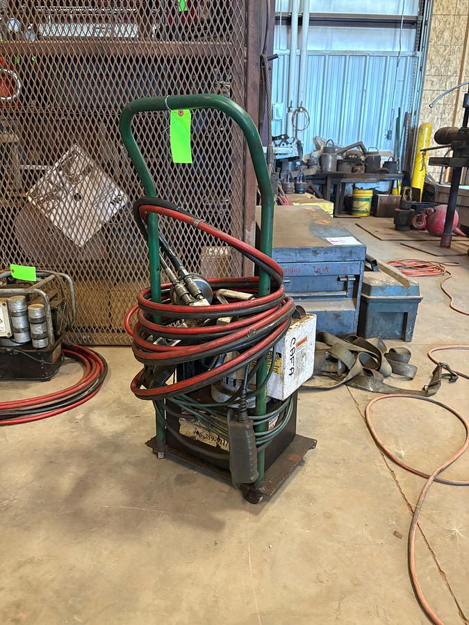 Used Global bolting technologies 10k psi hydraulic power pack
