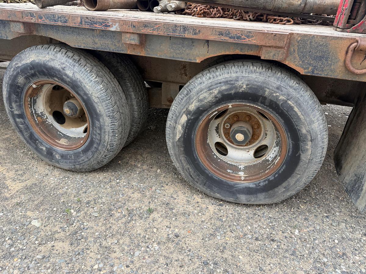 Used 1989 Top Hand 28’ Flat bed Gooseneck Trailer