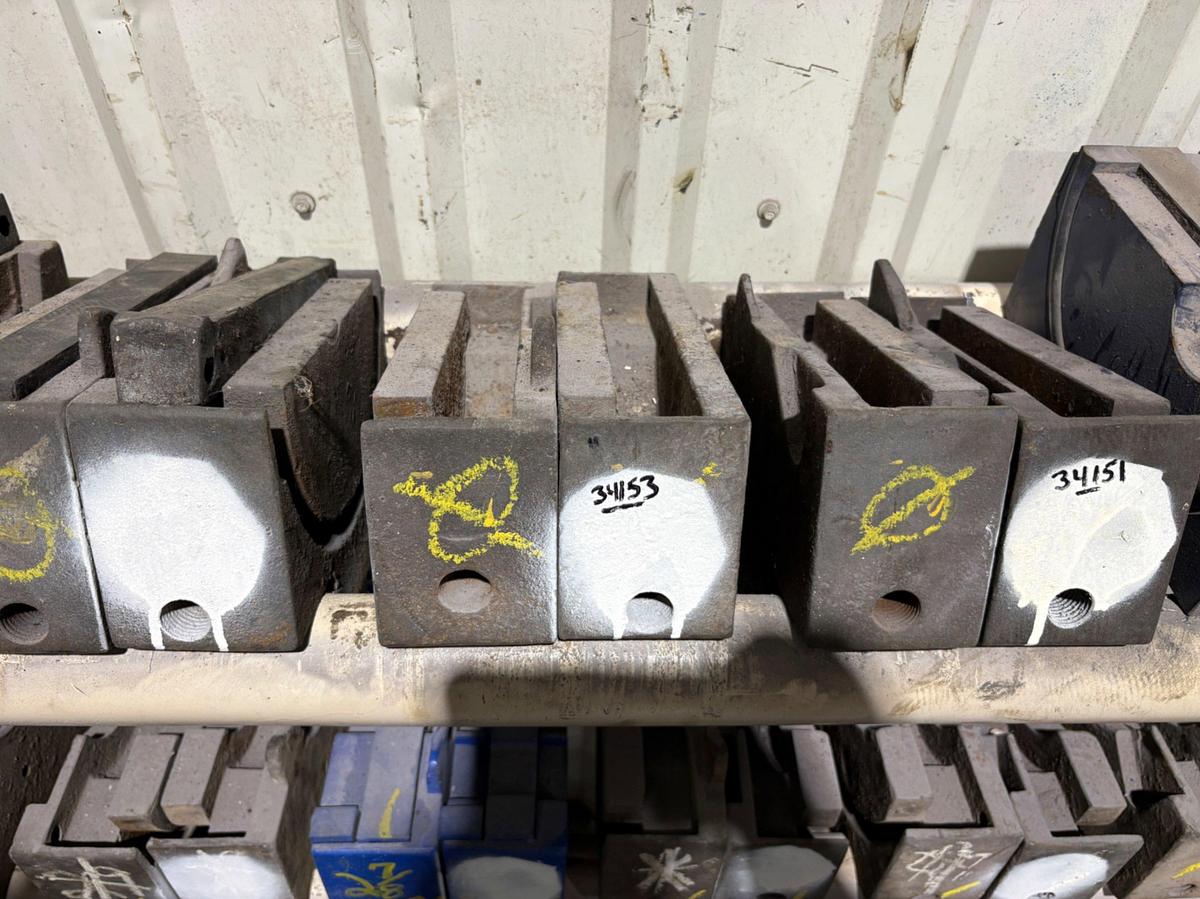 Used SET OF (2) BLIND REEDY BOP RAMS