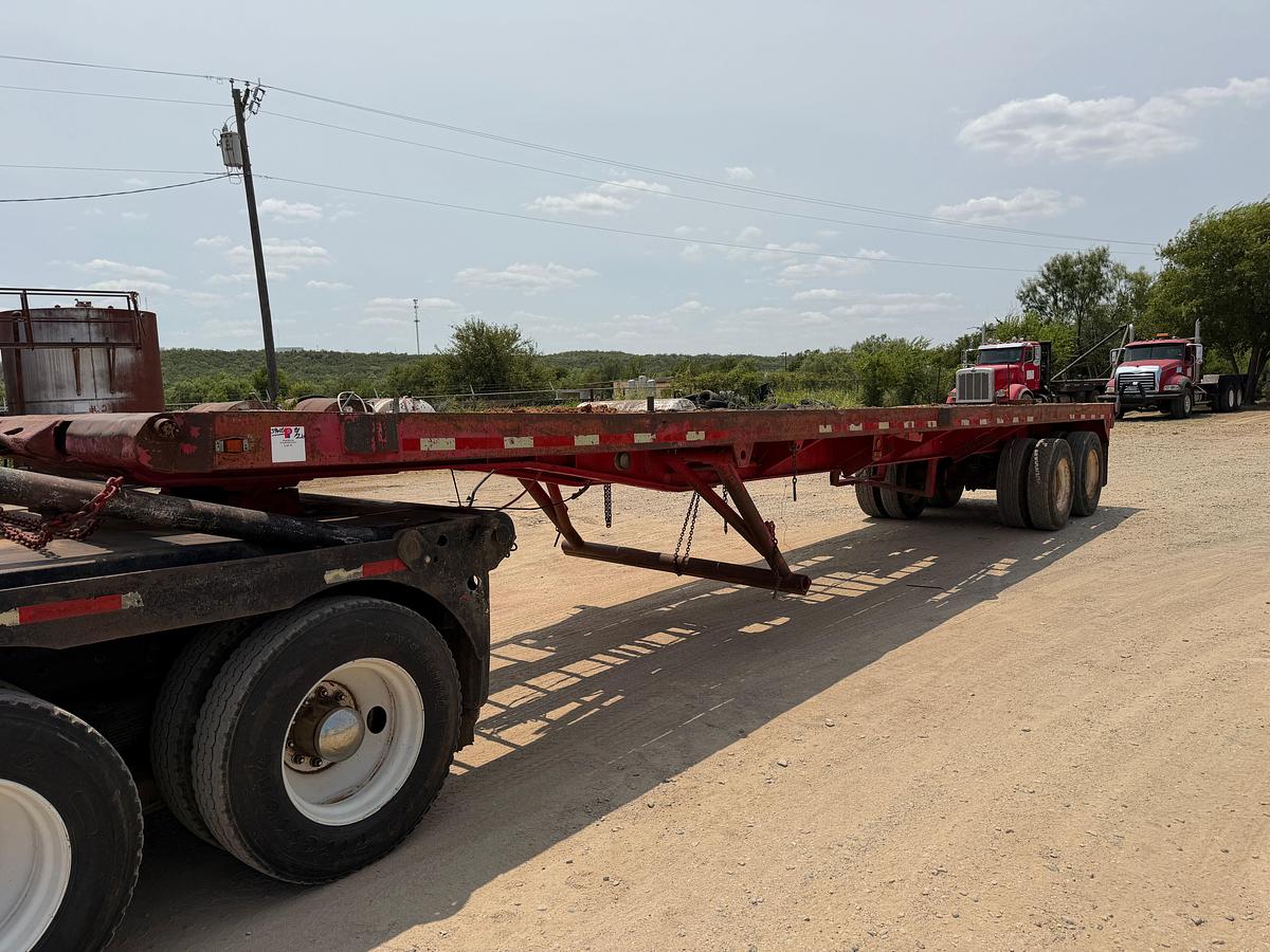 Used 1982 Aztec 40’ T/A Oilfield Float Trailer