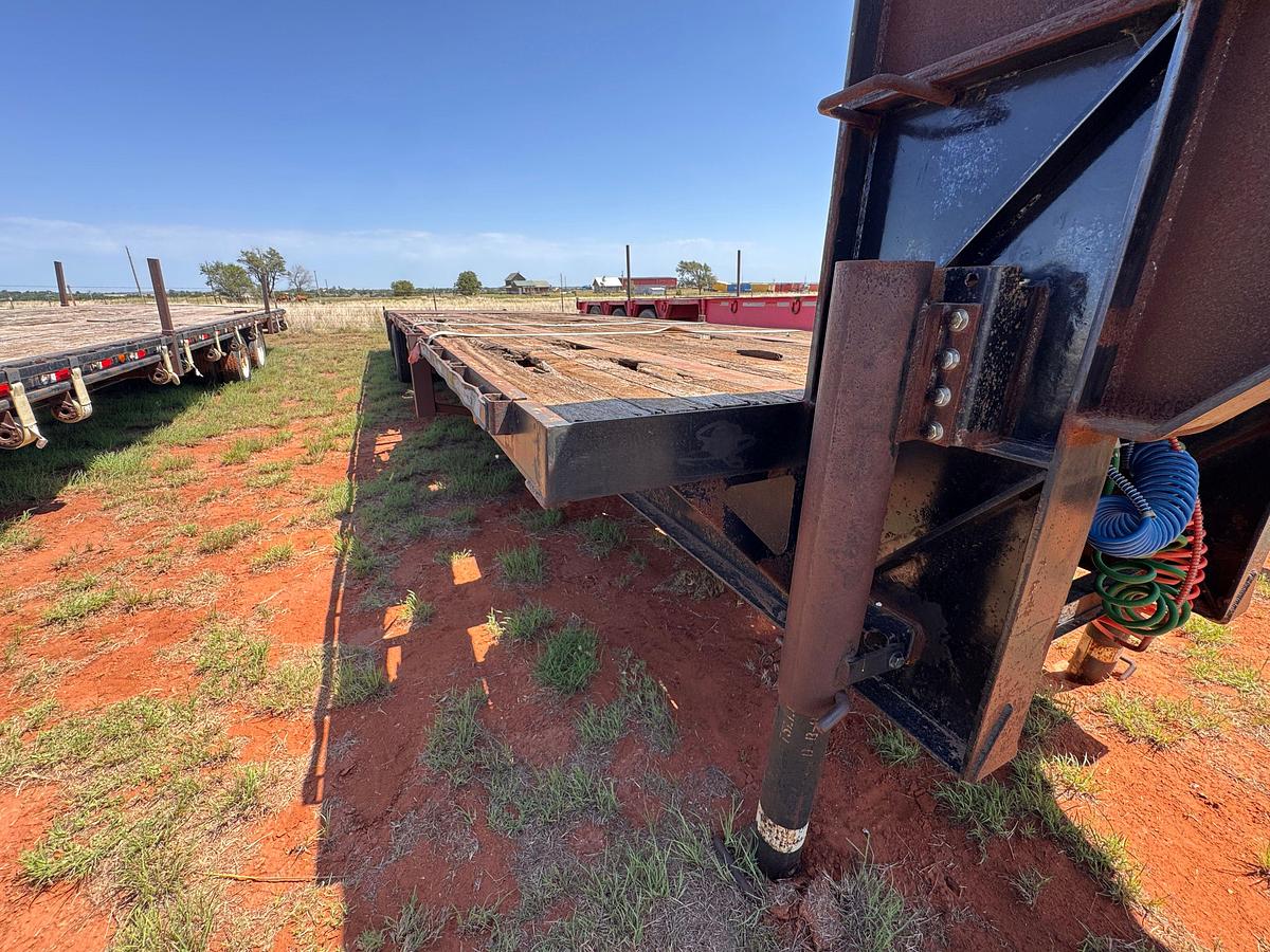 Used 40' OILFIELD STEP DECK TRAILER