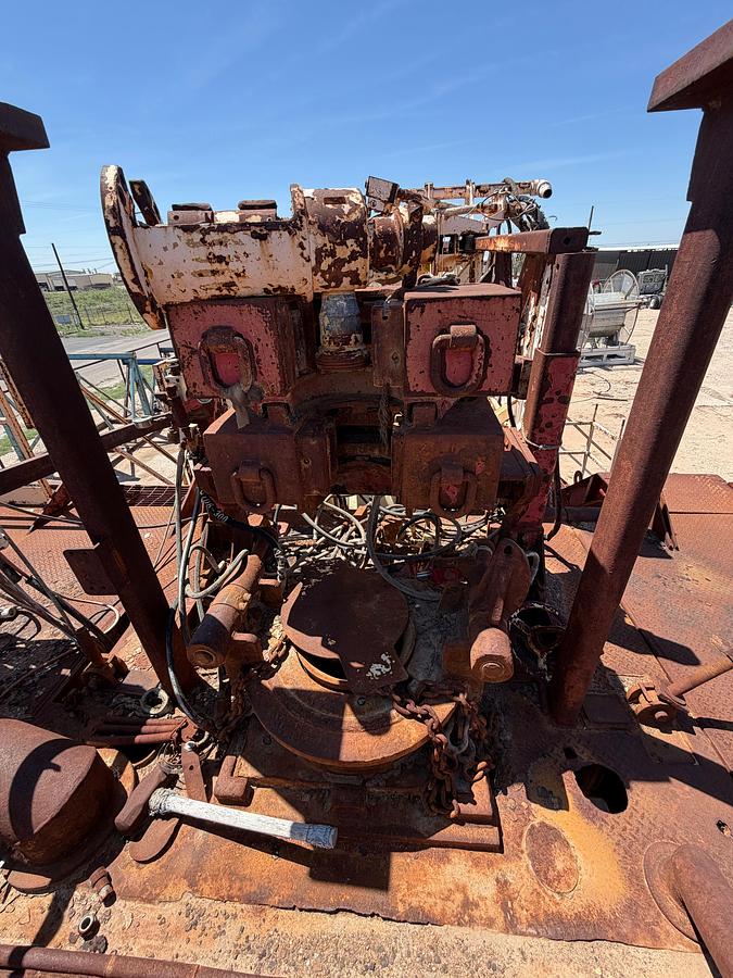 Used Walker Neer Apache 500 HP Trailer Mtd. Drilling Rig