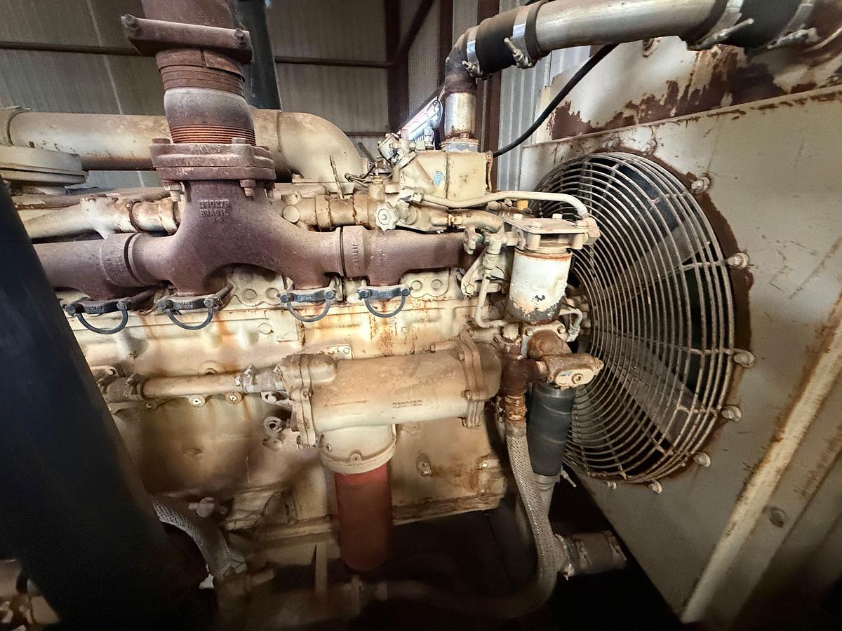 Used 75-KW 3-PHASE NATURAL GAS GENERATOR SET P/B CUMMINS N855G ENGINE