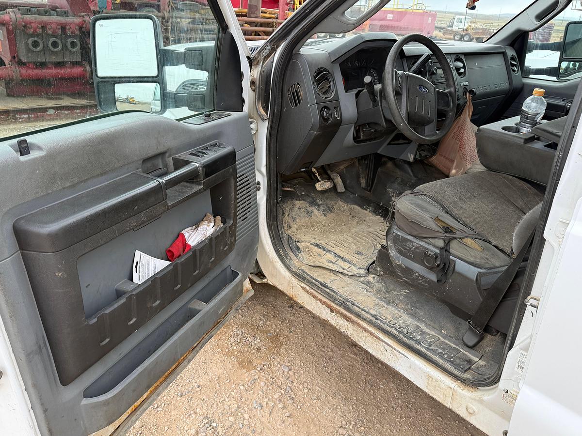 Used 2015 FORD F-250 XL SD 4WD CREW CAB FLATBED PICKUP TRUCK