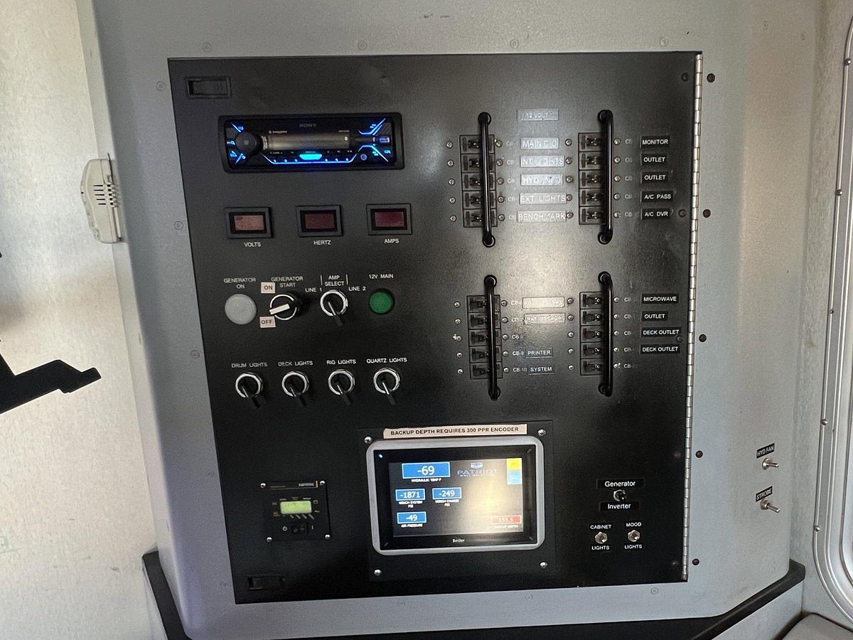 Used 2018 Peterbilt 348 Synergy Split Drum Wireline Truck