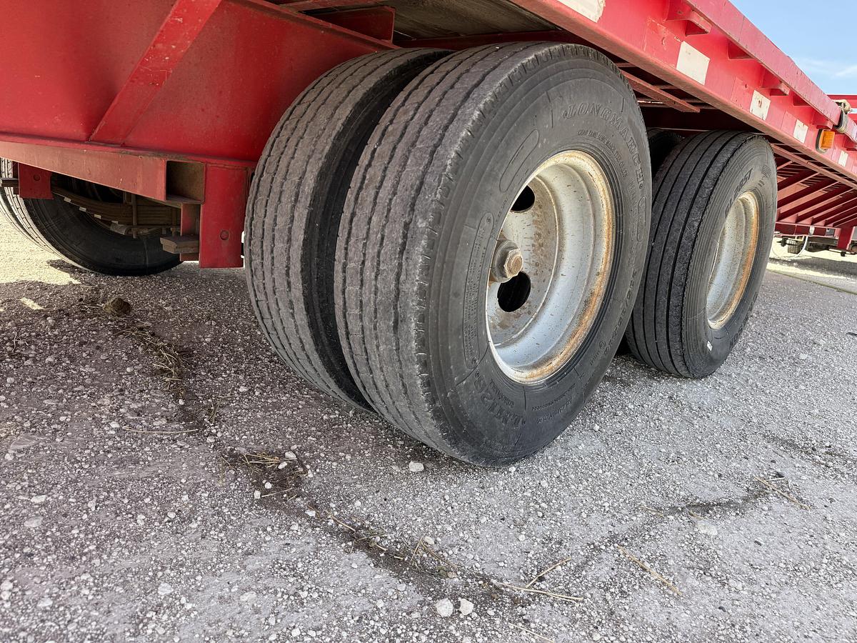 Used PJ 25’ + 5’ x 102” T/A DUAL WHEEL GOOSENECK TRAILER