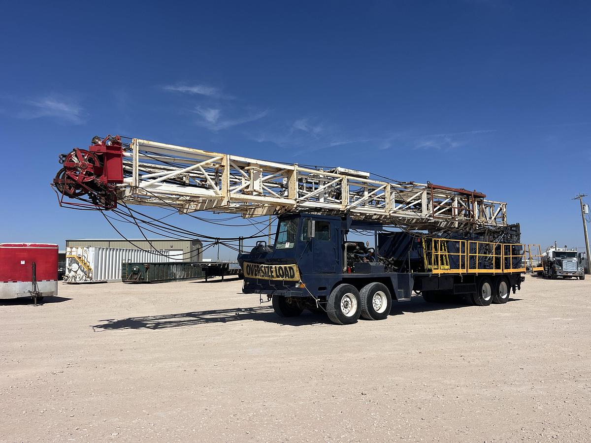 Used 1982 RIG TECH 450 SERIES WELL SERVICE RIG