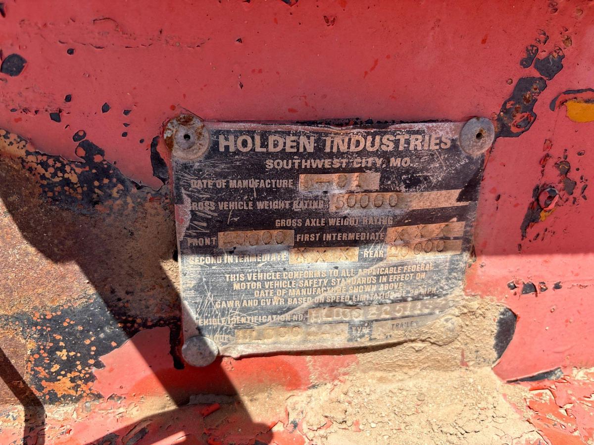 Used 1981 HOLDEN 38’ X 8’ T/A DROPDECK TRAILER
