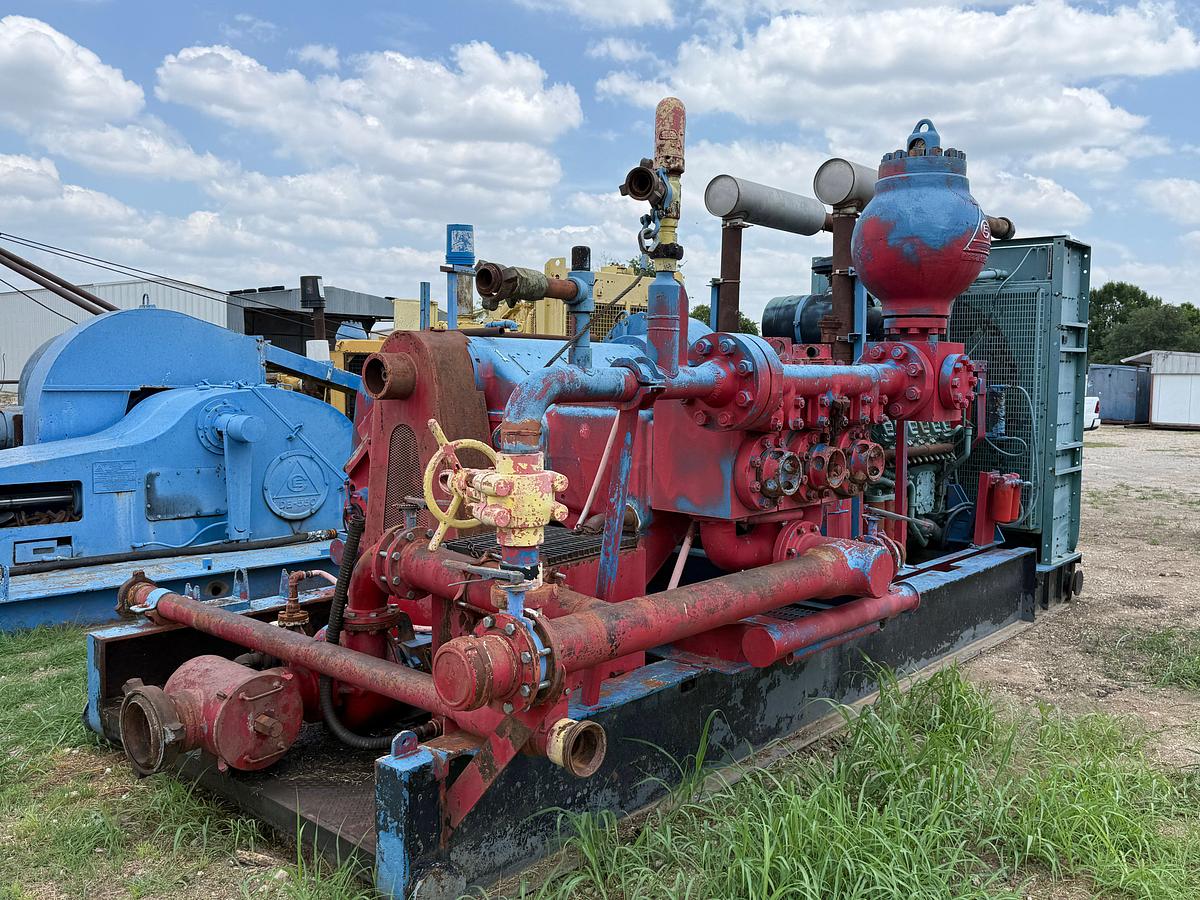 Used GARDNER DENVER PZ7 TRIPLEX MUD PUMP P/B MTU 12V2000TTA, SKIDDED