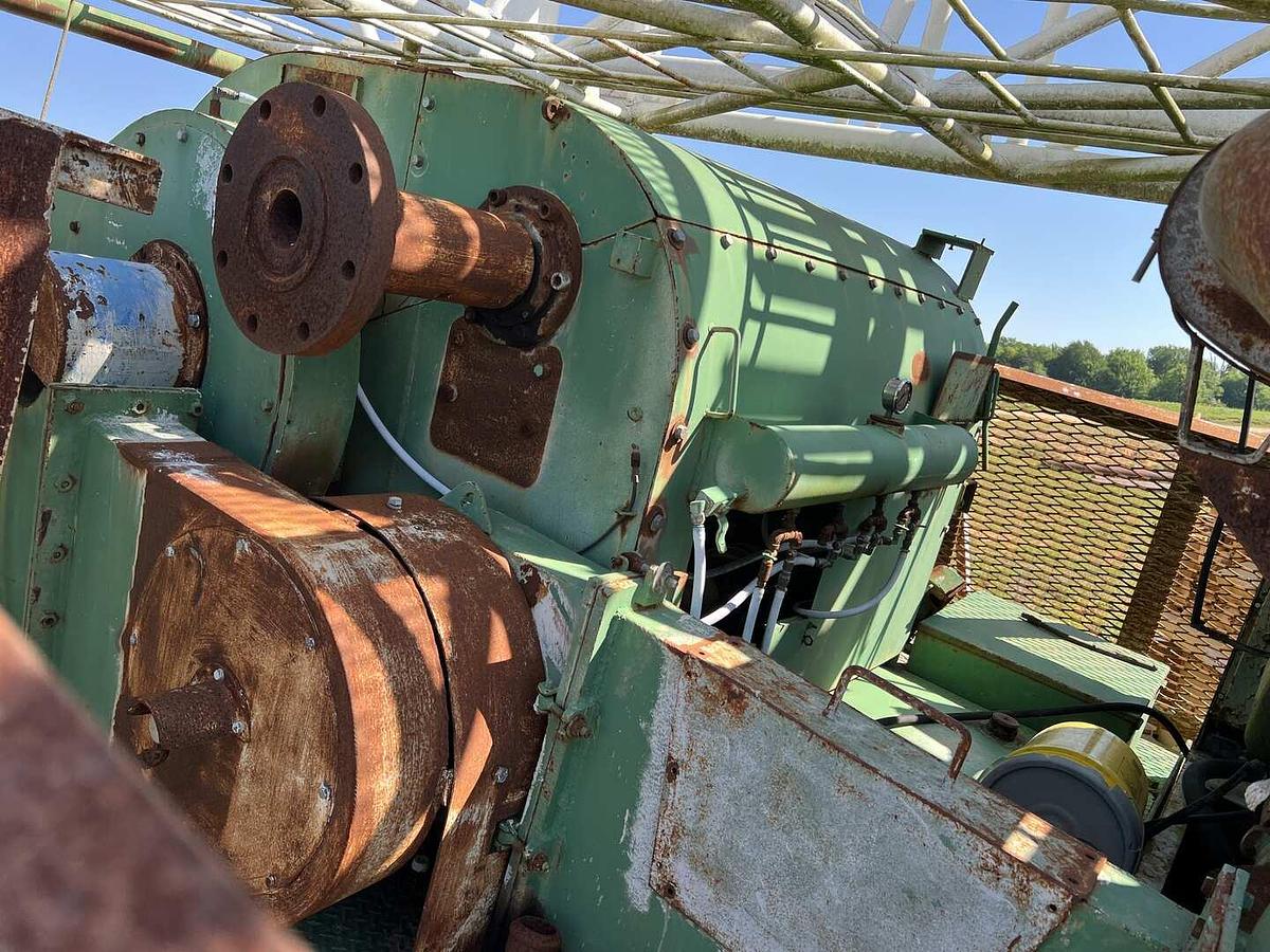 Used SPENCER HARRIS 6000 DRILLING RIG TRAILER MOUNTED