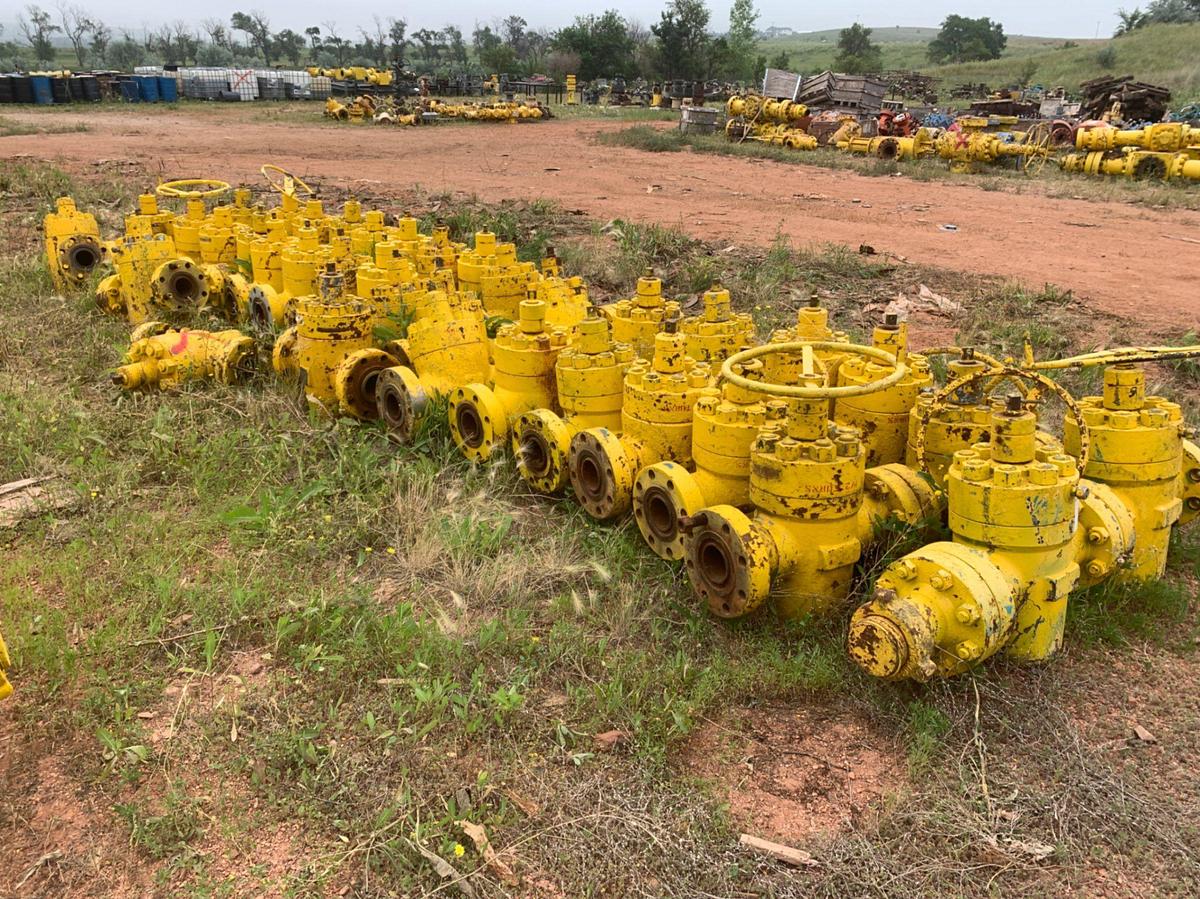 Used (38) 4-1/16 5k Manual Gate Valves