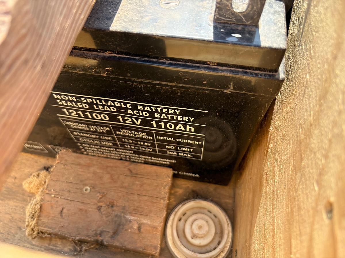 Used (8) UB121100FR universal batteries