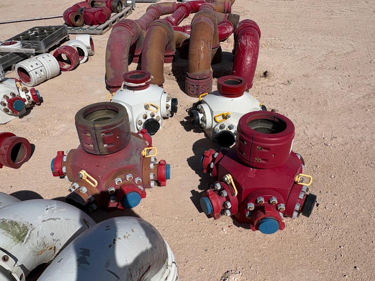 Used 8” NOV QUICKLATCH BIG BORE FRACMAXX FLOW IRON PIPE PACKAGE