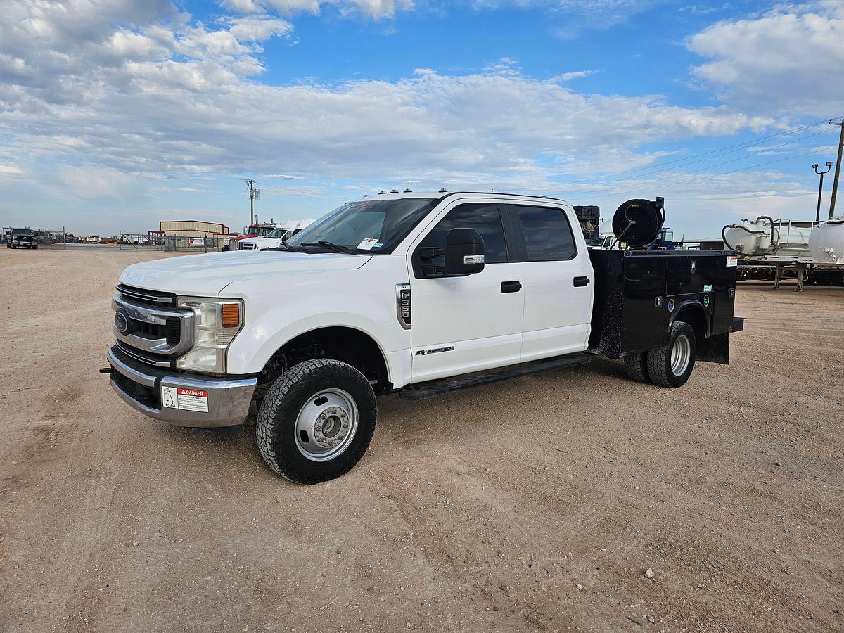 Used 2022 FORD F-350 SUPER DUTY CREW CAB MECHANICS TRUCK
