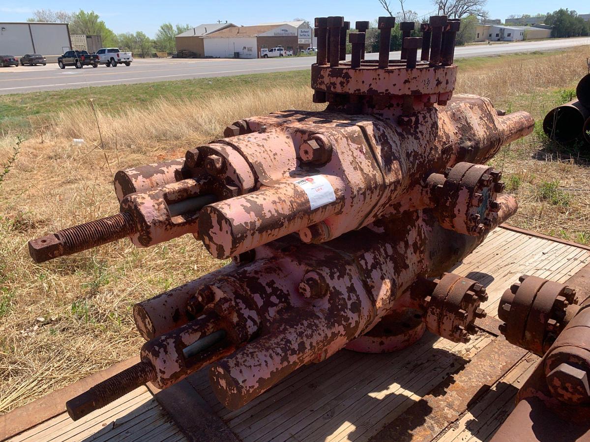 Used 13 3/4” ID Double Hydraulic BOP U Type