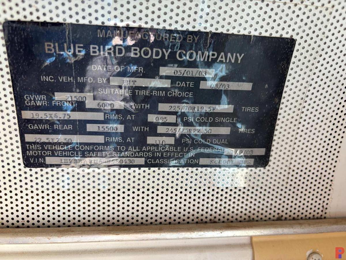 Used 2004 INTERNATIONAL/BLUE BIRD 3800 SCHOOL BUS