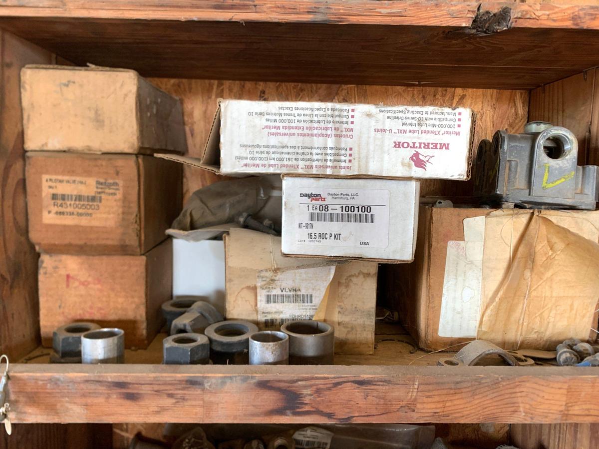Used Wall of Miscellaneous Truck Parts