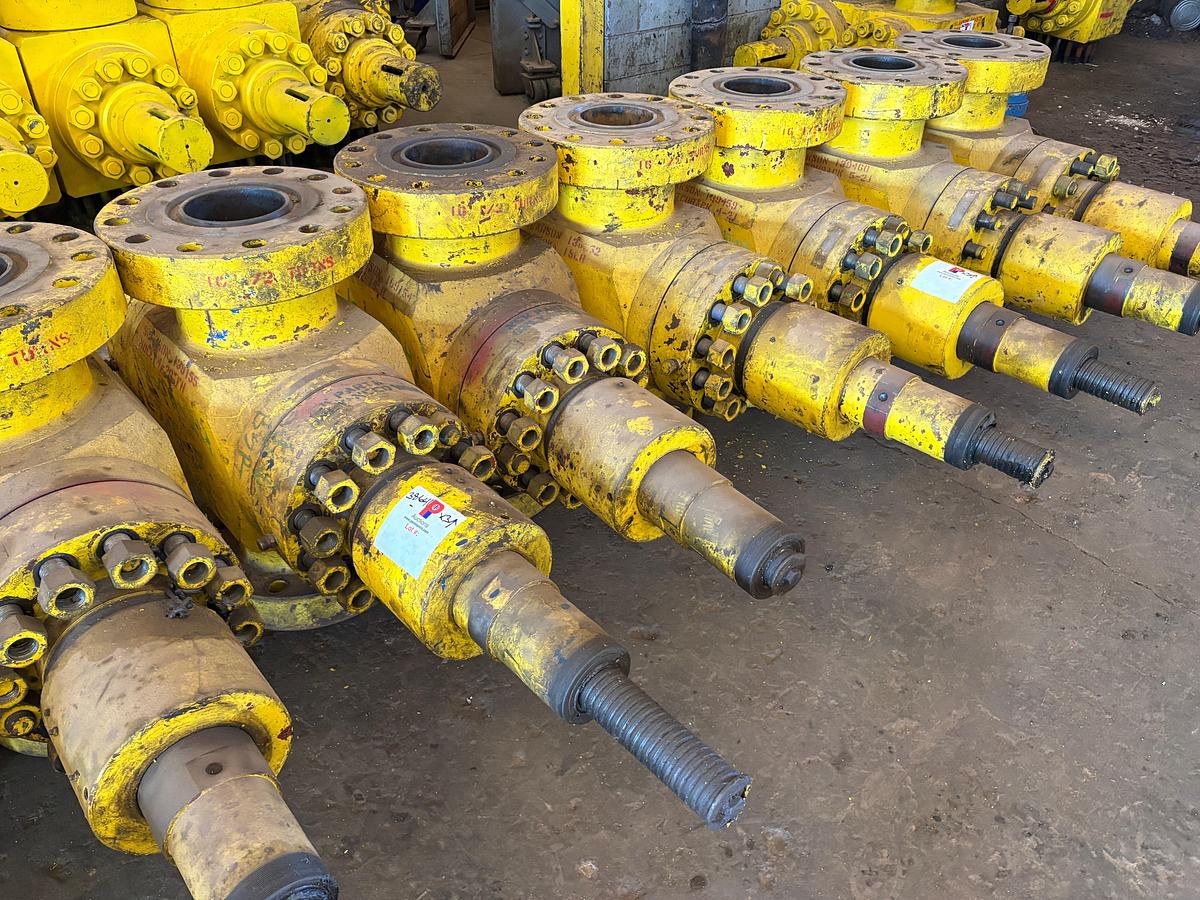 Used (3x$) 7-1/16” 10k frac valves, field ready