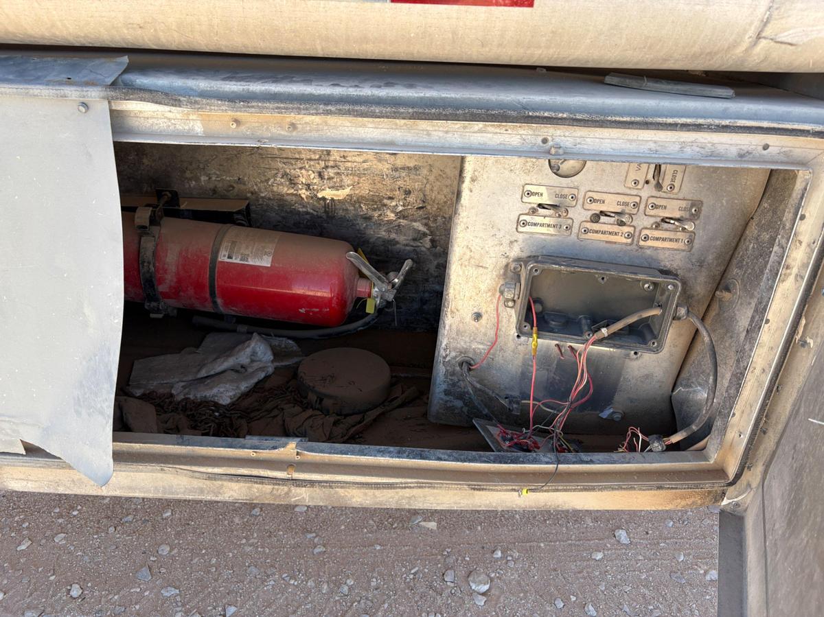 Used 2007 BEALL TRAILERS 9,600 GALLON 3-COMPART T/A ALUMINUM FUEL TRAILER