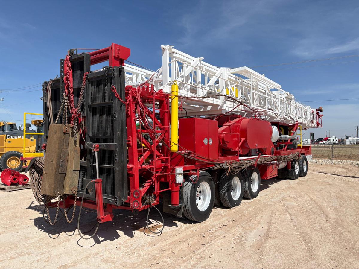 Used 2012 RIG WORKS MUSTANG DOUBLE DRUM 5-AXLE WELL SERVICE RIG