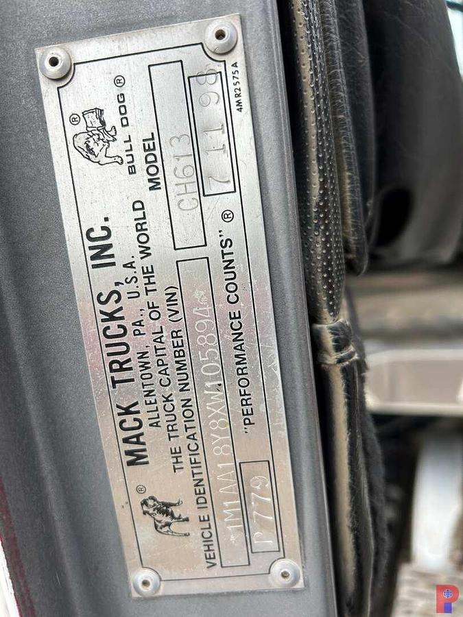 Used 1999 MACK CH613 CAB & CHASSIS W/ CT REEL