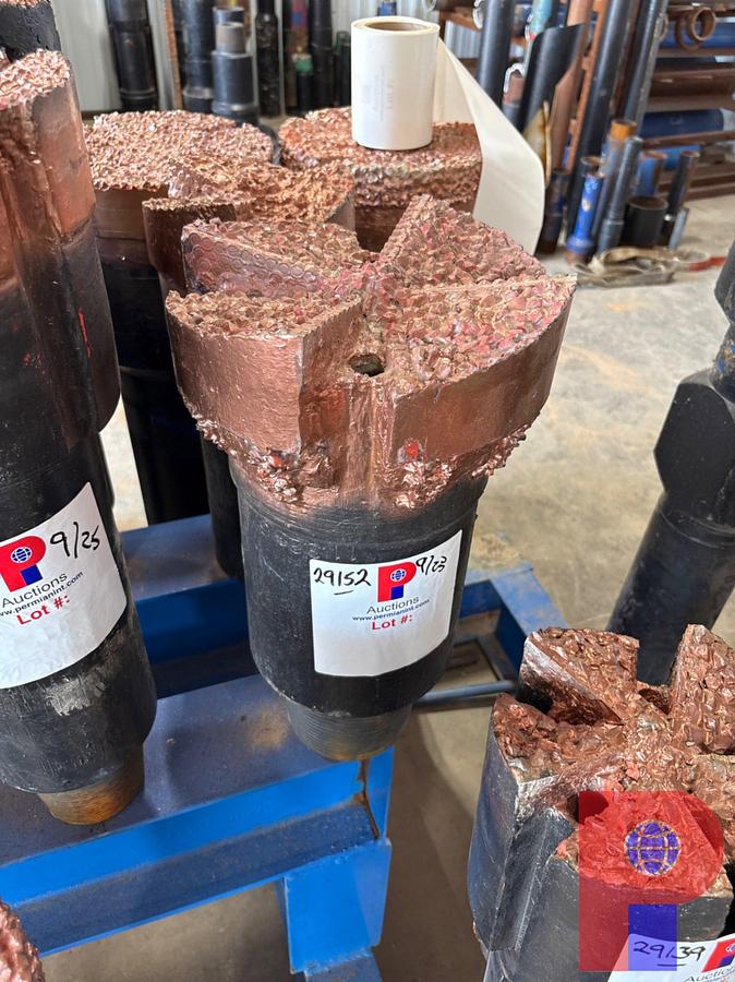 Used 10-1/2”OD BLADED MILL