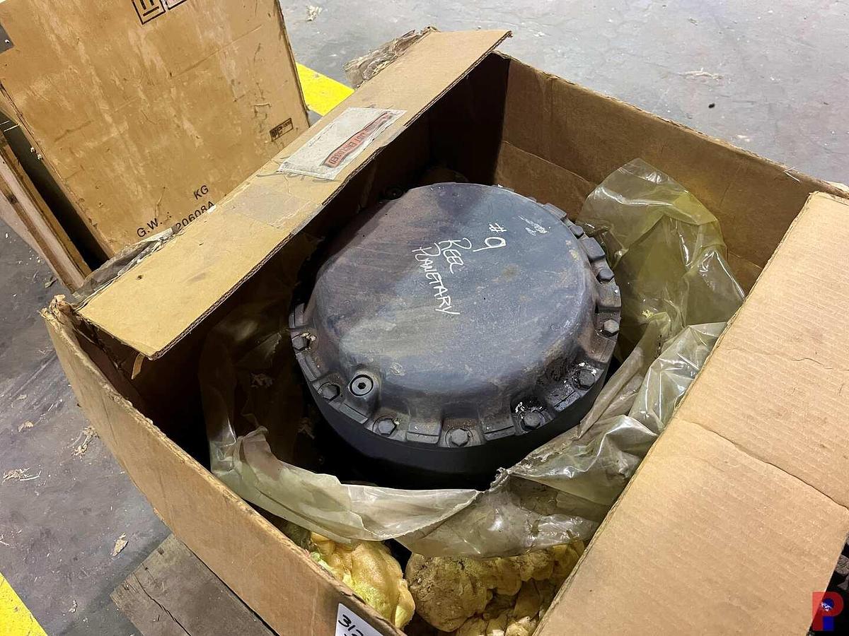 Used PALLET W/ (1)TWIN DISC COIL TUBING REEL PLANETARY, (1) DANFOSS HYD PUMP, (1) PARKER DENISON HYD PUMP F/ CT WET KIT