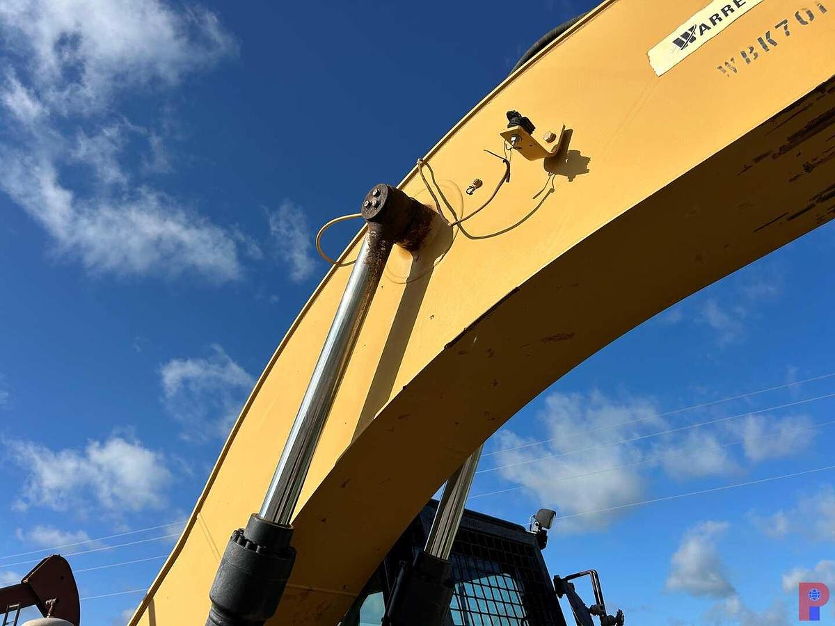 Used 2012 CATERPILLAR 320E CRAWLER EXCAVATOR