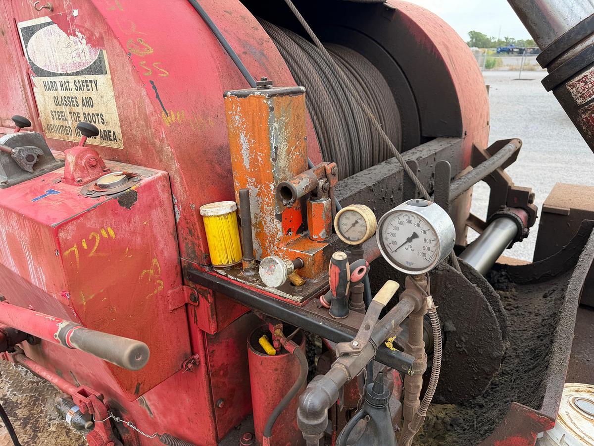 Used WATSON HOPPER SWAB RIG MTD. ON 2007 INTERNATIONAL TRUCK